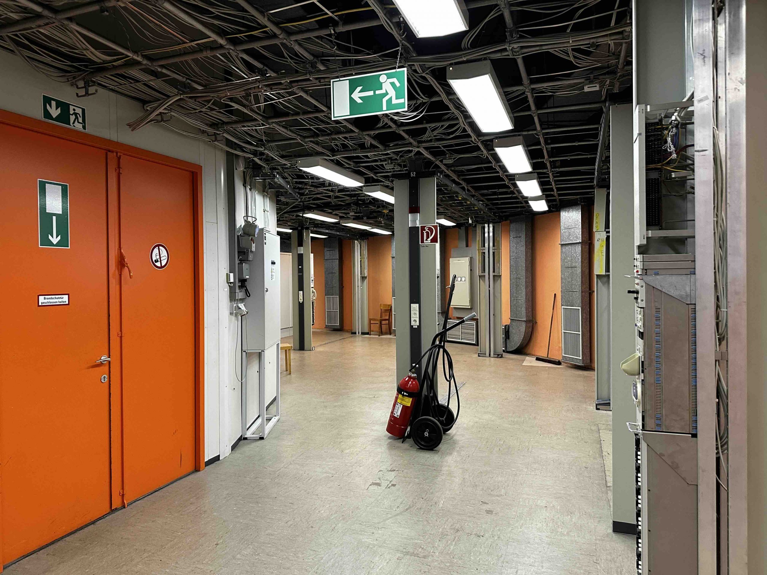 Betriebsraum in der Kanzel